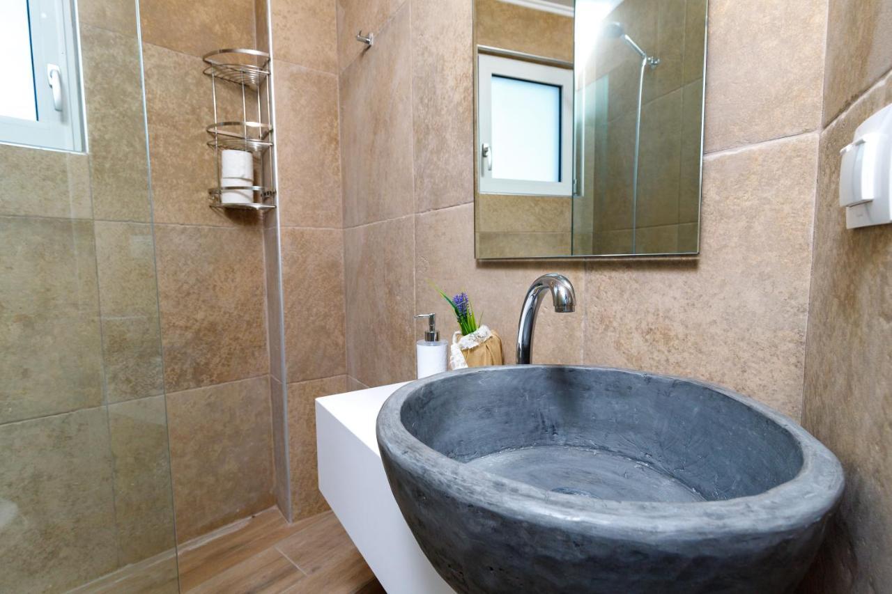 Georgioupoli Studio 2 With A Pool And Lake Views Esterno foto