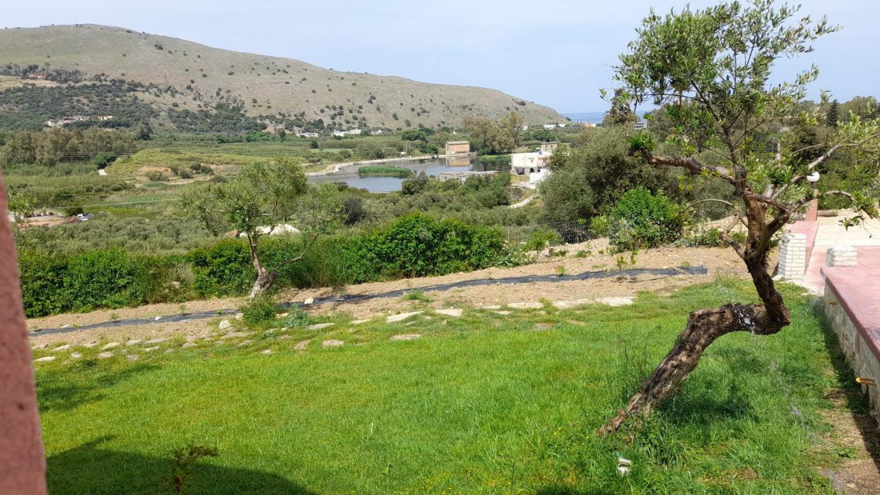 Georgioupoli Studio 2 With A Pool And Lake Views Esterno foto